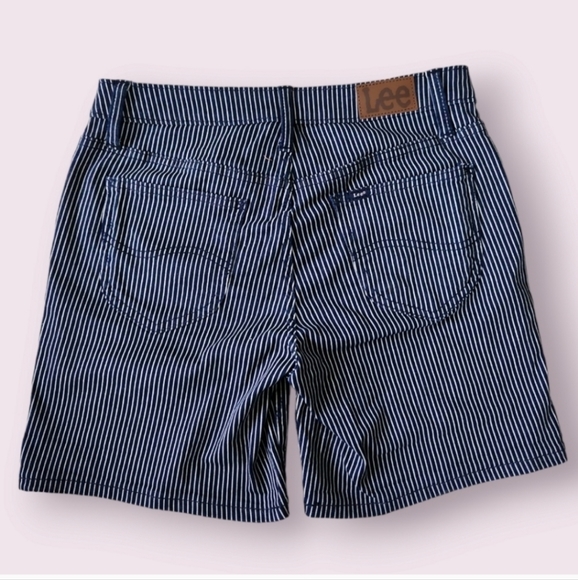 Lee Pants - Lee | Retro Stripe Denim Railroad MidRise Shorts Size 18